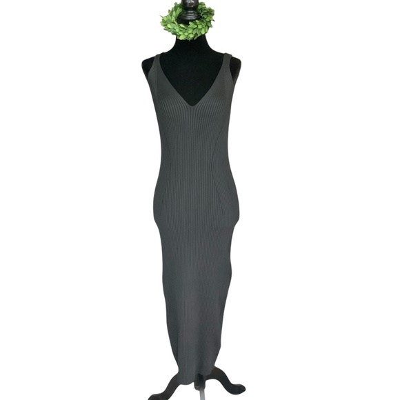 H&M Divided NWT Black Ribbed  V Neck Strappy  Bodycon Sheath Dress SZ M - Picture 5 of 9